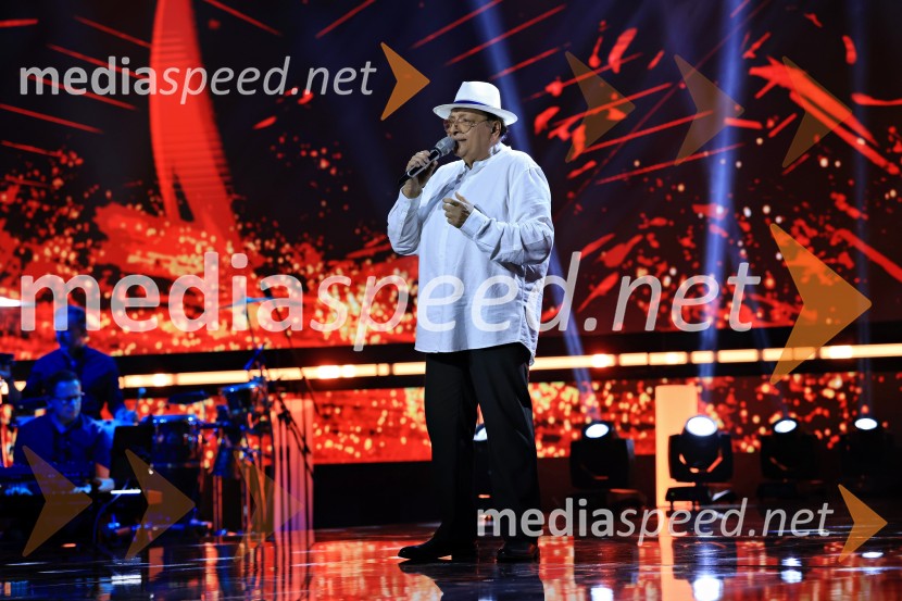  Oto Pestner, pevec44. festival Melodije morja in sonca, zmagovalec Dare Kaurič