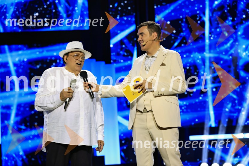  Oto Pestner, pevec;  Mario Galunič, TV voditelj44. festival Melodije morja in sonca, zmagovalec Dare Kaurič