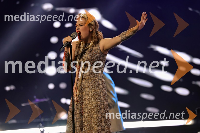  Gaja Kuščer, glasbena skupina Regen 44. festival Melodije morja in sonca, zmagovalec Dare Kaurič