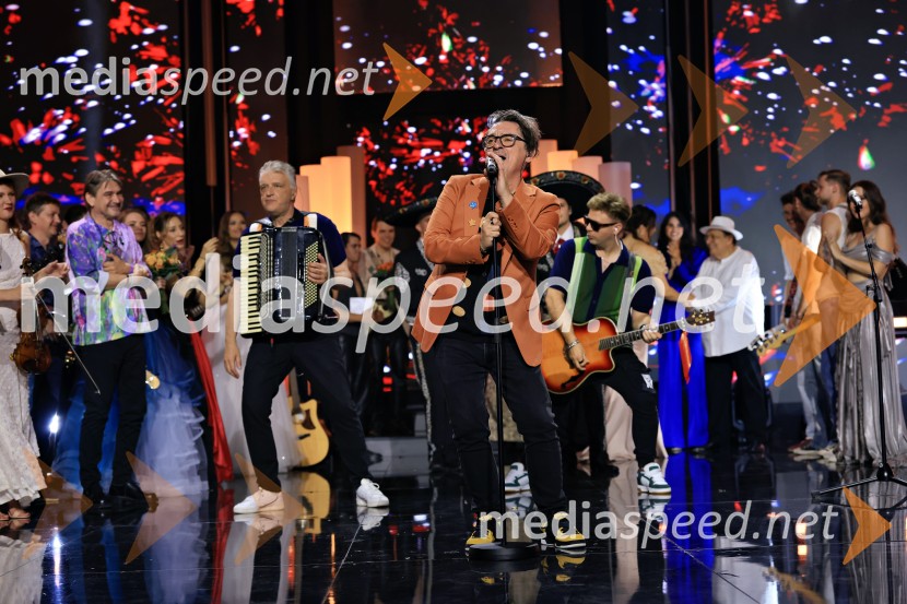  Dare Kaurič, pevec44. festival Melodije morja in sonca, zmagovalec Dare Kaurič