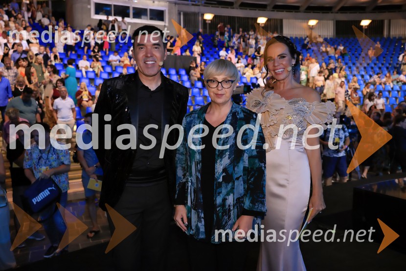  Mario Galunič, TV voditelj; dr. Nataša Pirc Musar, predsednica Republike Slovenije;  Lorella Flego, voditeljica44. festival Melodije morja in sonca, zmagovalec Dare Kaurič