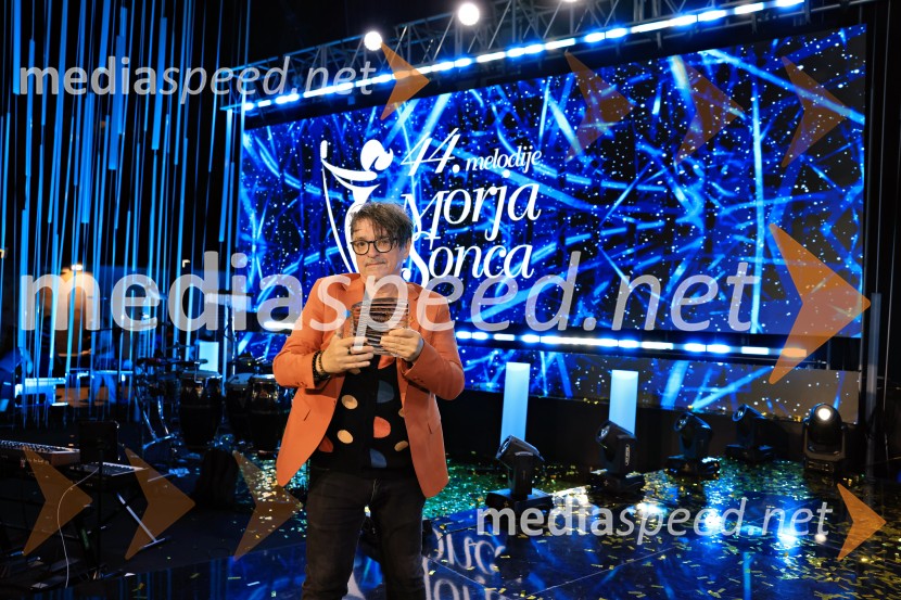  Dare Kaurič, pevec44. festival Melodije morja in sonca, zmagovalec Dare Kaurič