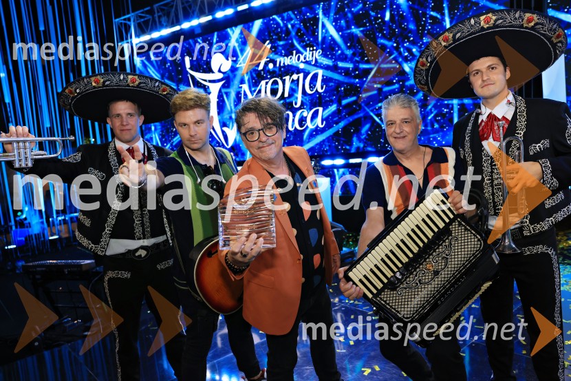  ... ;  ... ;  Dare Kaurič, pevec;  ... ;  ... 44. festival Melodije morja in sonca, zmagovalec Dare Kaurič