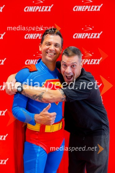  Matic  Gaiser, cosplayer, costumer;  Klemen Bučan, radijski voditelj, stand-up komik, DJVečer superjunakov z legendarnim Supermanom v Cineplexx Ljubljana