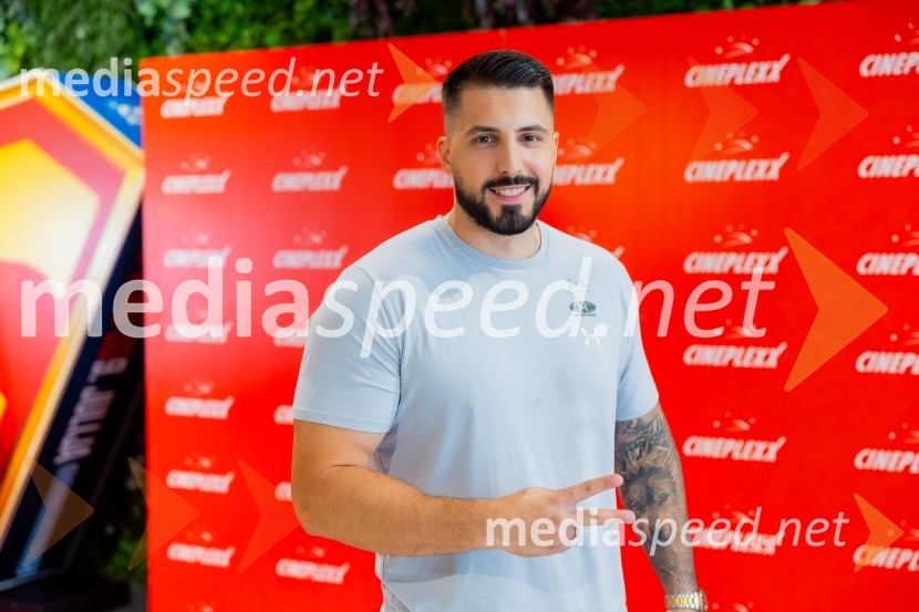  Challe Salle, glasbenik, raperVečer superjunakov z legendarnim Supermanom v Cineplexx Ljubljana