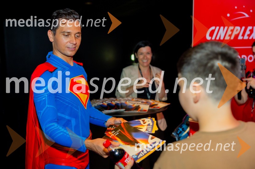  Matic  Gaiser, cosplayer, costumer;  ... Večer superjunakov z legendarnim Supermanom v Cineplexx Ljubljana