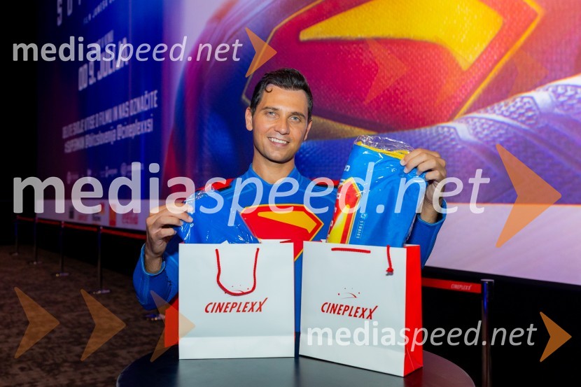  Matic  Gaiser, cosplayer, costumerVečer superjunakov z legendarnim Supermanom v Cineplexx Ljubljana