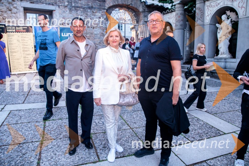  Boštjan  Vuga, arhitekt;  Darja Bavdaž Kuret, državna sekretarka na zunanjem ministrstvu;  Robert Waltl, direktor, Mini teaterBaletni večer Edwarda Cluga na Ljubljana Festivalu