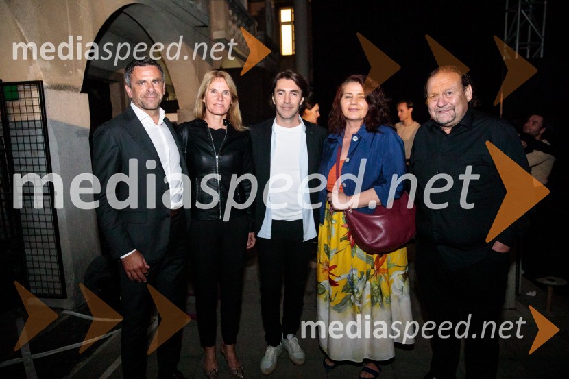  Uroš  Fonovič, direktor, Lunos Slovenija;  Milena Polutnik Fonovič, OTP banka;  Edward Clug, umetniški direktor, Balet SNG Maribor;  Mateja Demšič, načelnica odbora za kulturo MOL;  Darko Brlek, direktor in umetniški vodja, Festival LjubljanaBaletni večer Edwarda Cluga na Ljubljana Festivalu