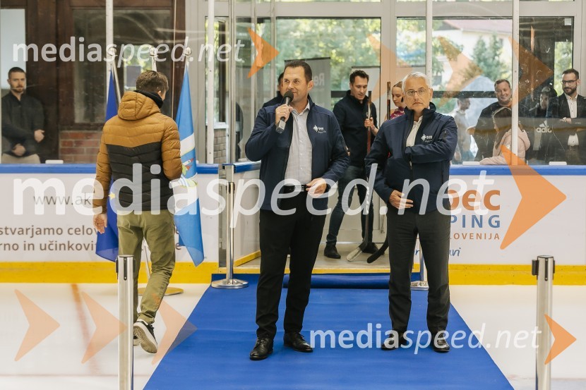  Anton Mežan, župan, Občina Bled;  Matjaž Han, minister za gospodarstvo, turizem in športOdprtje prenovljene Ledene dvorane Bled