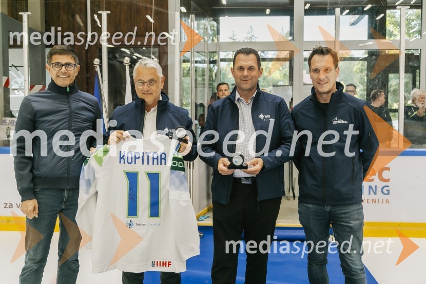  Matjaž Rakovec, župan Mestne občine Kranj;  Matjaž Han, minister za gospodarstvo, turizem in šport;  Anton Mežan, župan, Občina Bled;  ... Odprtje prenovljene Ledene dvorane Bled