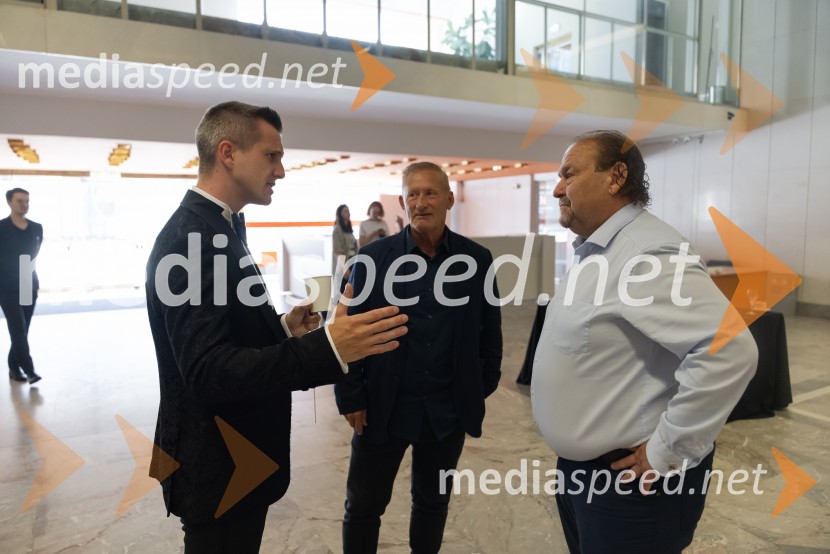  ... ;  ... ;  Darko  Brlek, direktor in umetniški vodja, Festival LjubljanaFantom iz opere, slavni muzikal na Ljubljana festivalu