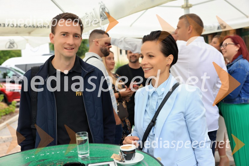  Marko Šantej, župan, Občina Laško;  Mojca Knez Jovan, Občina Laško - odnosi z javnostmi60. festival Pivo in cvetje 2025 odprli Magnifico, Šank Rock, Jan Plestenjak, Luka Basi in Dejan Dogaja