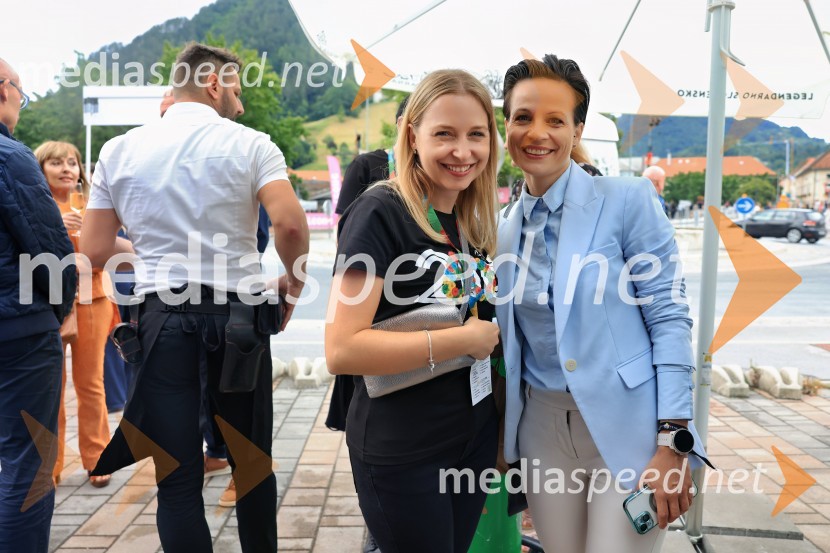  ... ;  Mojca Knez Jovan, Občina Laško - odnosi z javnostmi60. festival Pivo in cvetje 2025 odprli Magnifico, Šank Rock, Jan Plestenjak, Luka Basi in Dejan Dogaja