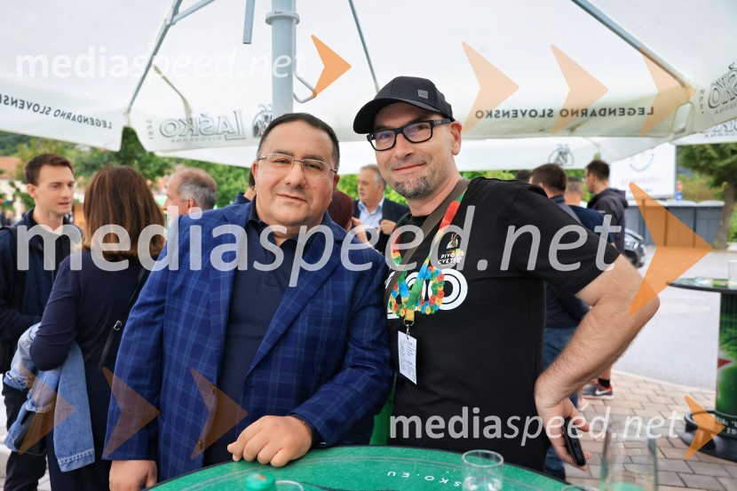  Valery Arakelov, direktor in lastnik podjetja Terme Resort d.o.o.;  Miha  Mirt, direktor STIK Laško60. festival Pivo in cvetje 2025 odprli Magnifico, Šank Rock, Jan Plestenjak, Luka Basi in Dejan Dogaja