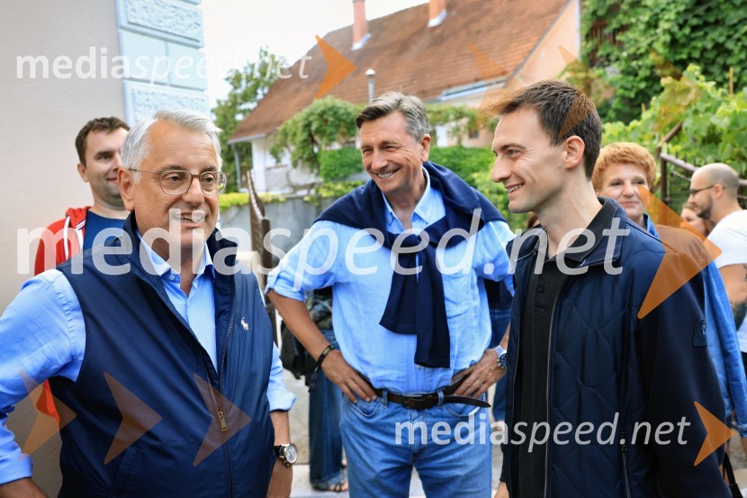  Matjaž Han, minister za gospodarstvo, turizem in šport;  Borut Pahor, nekdanji predsednik Republike Slovenije;  Marko Šantej, župan, Občina Laško60. festival Pivo in cvetje 2025 odprli Magnifico, Šank Rock, Jan Plestenjak, Luka Basi in Dejan Dogaja