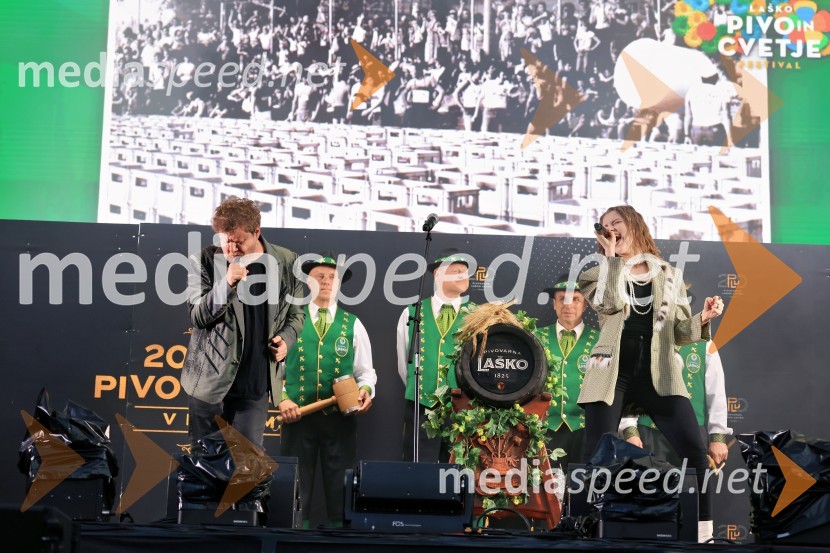  Tomislav  Jovanović - Tokac, pevec skupine Dan D;  Maja Keuc, pevka, Amaya60. festival Pivo in cvetje 2025 odprli Magnifico, Šank Rock, Jan Plestenjak, Luka Basi in Dejan Dogaja