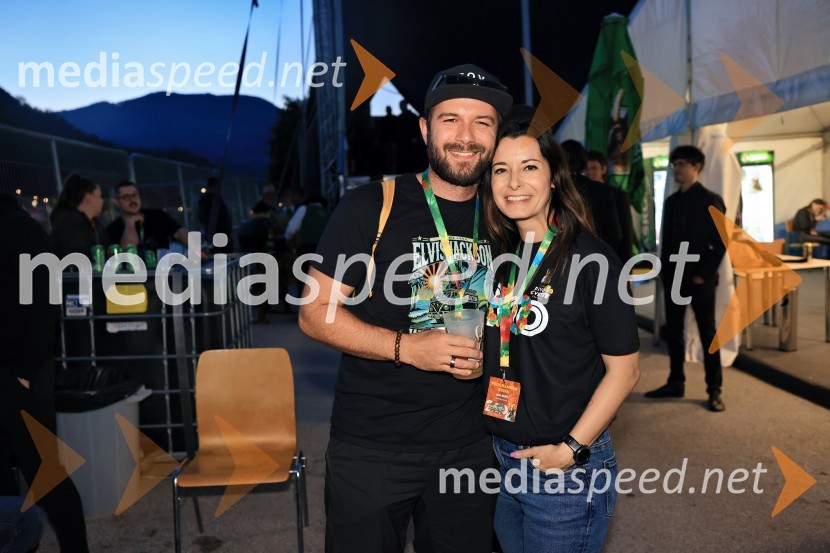  ... ;  Jana Morelj, radijska in TV voditeljica60. festival Pivo in cvetje 2025 odprli Magnifico, Šank Rock, Jan Plestenjak, Luka Basi in Dejan Dogaja