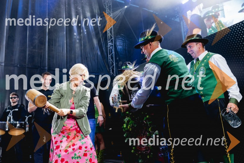  Marta Bulhak, direktorica Pivovarna Laško Union60. festival Pivo in cvetje 2025 odprli Magnifico, Šank Rock, Jan Plestenjak, Luka Basi in Dejan Dogaja