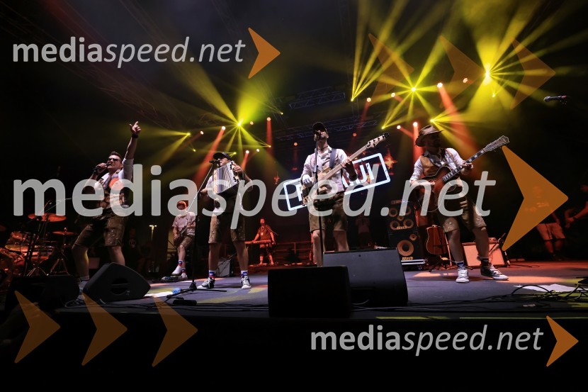  Domen Kovač, skupina Fehtarji;  Blaž Jenkole, skupina Fehtarji;  Samo Kališnik, skupina Fehtarji;  Matic Plevel, skupina FehtarjiPivo in cvetje 2025, sobota, na odrih Severina, Vlado Kreslin, Big foot Mama, Joker Out, Fehtarji, Flirt