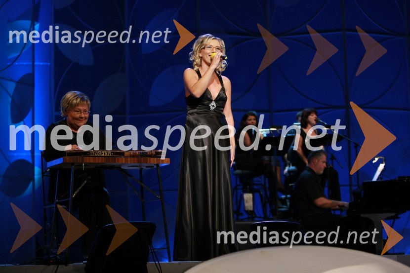 Alenka Herceg, pevka40. Festival narečnih popevk 2009