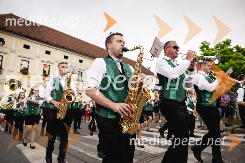 Pivo in cvetje 2025, ohcet in zaključna povorka