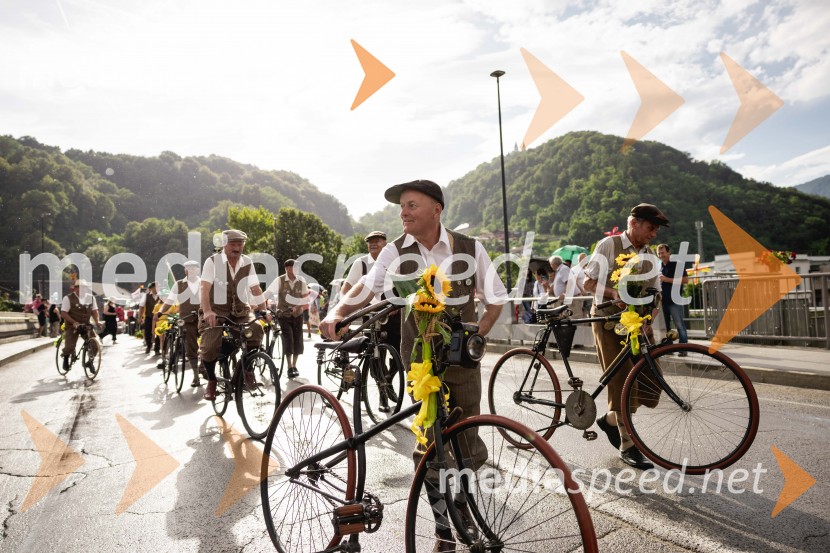 Pivo in cvetje 2025, ohcet in zaključna povorka