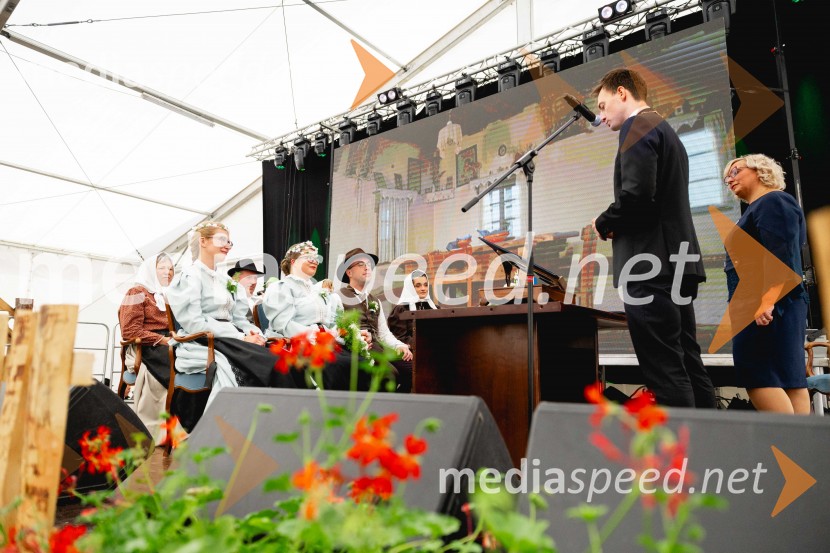 Pivo in cvetje 2025, ohcet in zaključna povorka