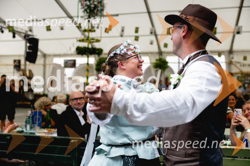  Anja Majoranc;  Matej MajorancPivo in cvetje 2025, ohcet in zaključna povorka