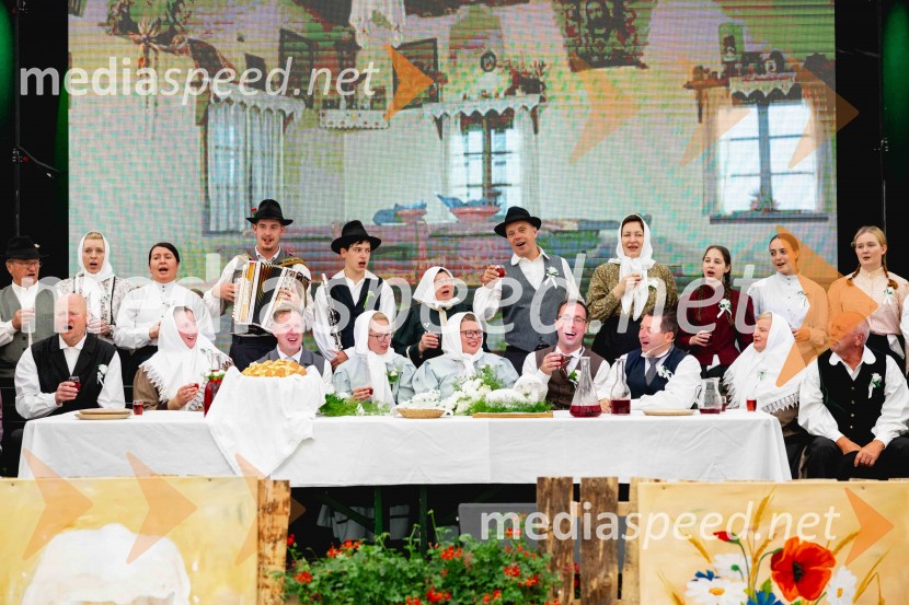 Pivo in cvetje 2025, ohcet in zaključna povorka