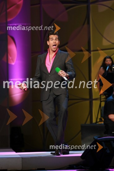 Domen Kumer, zmagovalec 40. Festivala narečne popevke 200940. Festival narečnih popevk 2009