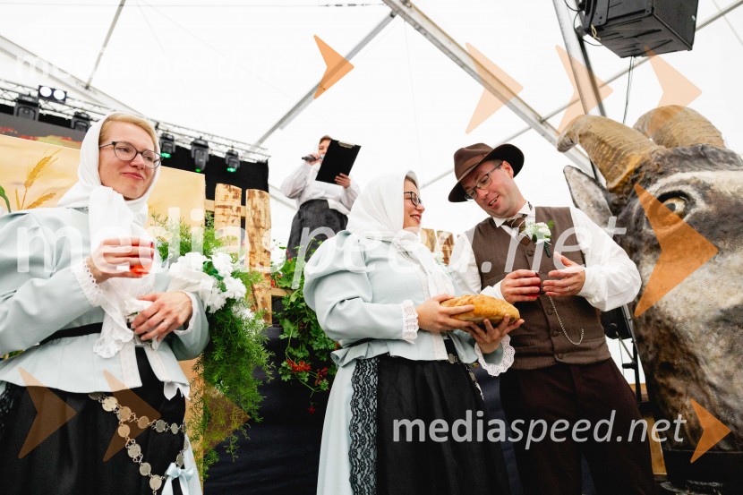  Anja Majoranc;  Matej MajorancPivo in cvetje 2025, ohcet in zaključna povorka