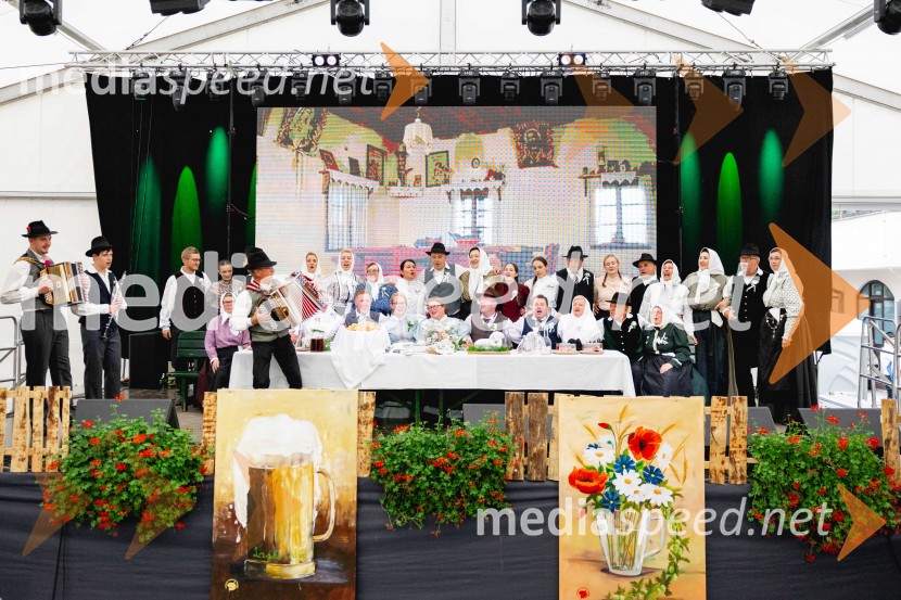 Pivo in cvetje 2025, ohcet in zaključna povorka