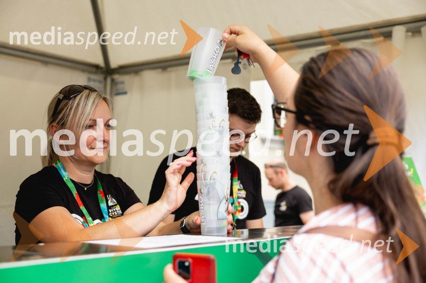 Pivo in cvetje 2025, ohcet in zaključna povorka