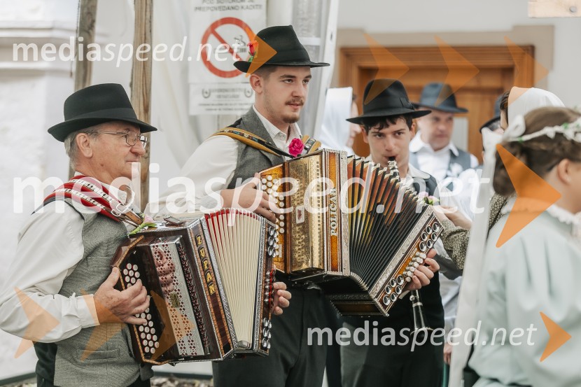 Pivo in cvetje 2025, ohcet in zaključna povorka