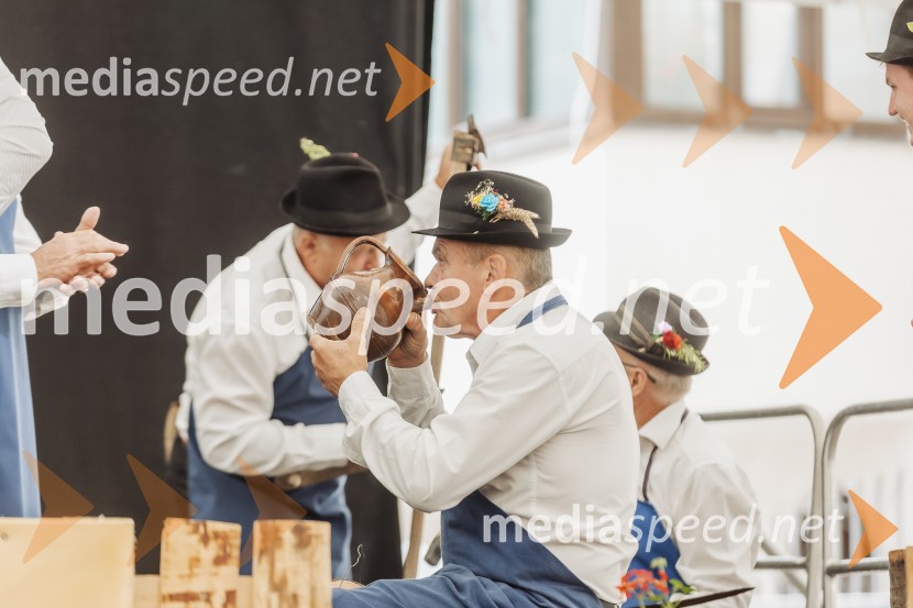 Pivo in cvetje 2025, ohcet in zaključna povorka