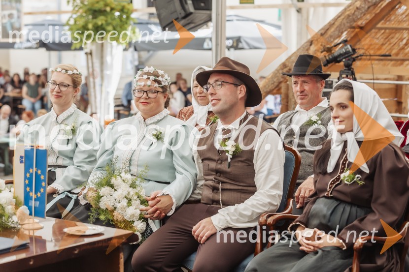  ... ;  Anja Majoranc;  Matej Majoranc;  ... Pivo in cvetje 2025, ohcet in zaključna povorka