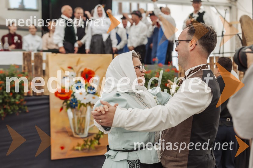  Anja Majoranc;  Matej MajorancPivo in cvetje 2025, ohcet in zaključna povorka