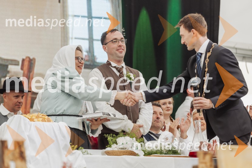  Anja Majoranc;  Matej Majoranc;  ... Pivo in cvetje 2025, ohcet in zaključna povorka