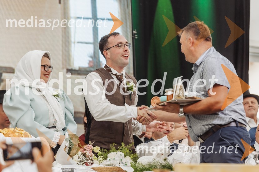  Anja Majoranc;  Matej Majoranc;  ... Pivo in cvetje 2025, ohcet in zaključna povorka