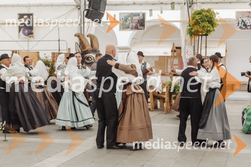 Pivo in cvetje 2025, ohcet in zaključna povorka