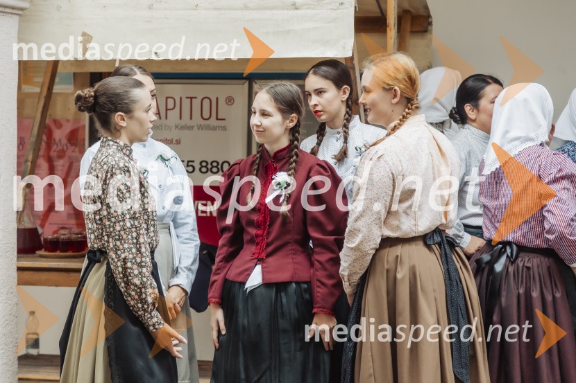 Pivo in cvetje 2025, ohcet in zaključna povorka