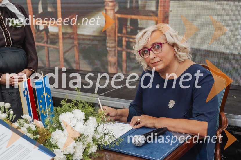 Pivo in cvetje 2025, ohcet in zaključna povorka