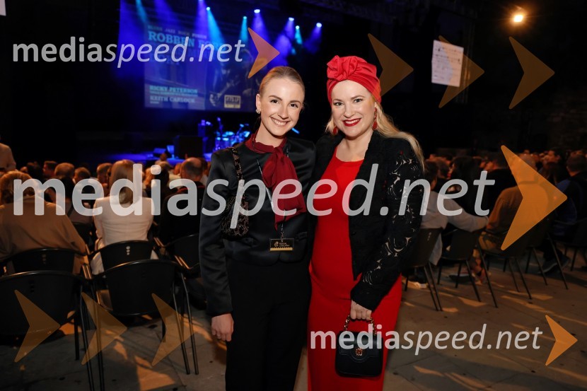  Anja Ristić, Festival Ljubljana;  Danica Lovenjak, novinarka, voditeljicaRobben Ford in Chris Minh Doky, Ljubljana Festival