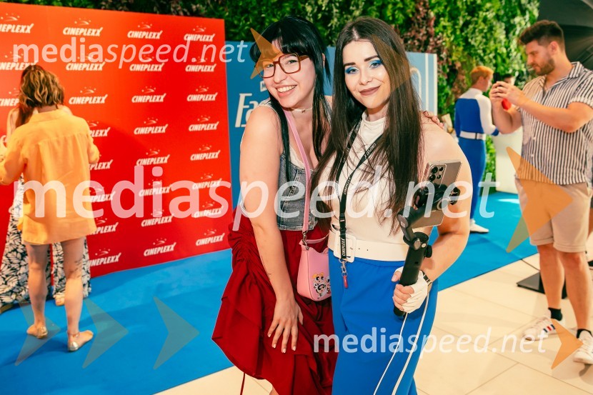  Kaja Kočevar- Kaya Solo, vlogerka;  Simona Bračun Rok, CineplexxVečer superjunakov s filmom Fantastični 4: prvi koraki v Cineplexx Ljubljana