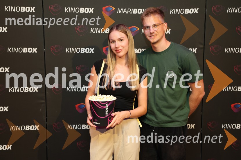 Vrni mi jo, premiera v Mariboxu