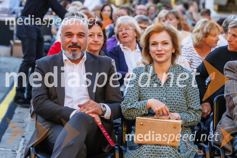  Janez Starman, pravnik;  ... Operni večer na Titovem trgu v Kopru