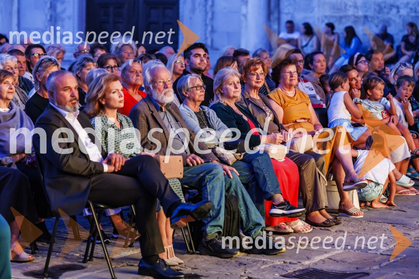  Janez Starman, pravnik;  ... ;  ... ;  ... ;  ... Operni večer na Titovem trgu v Kopru