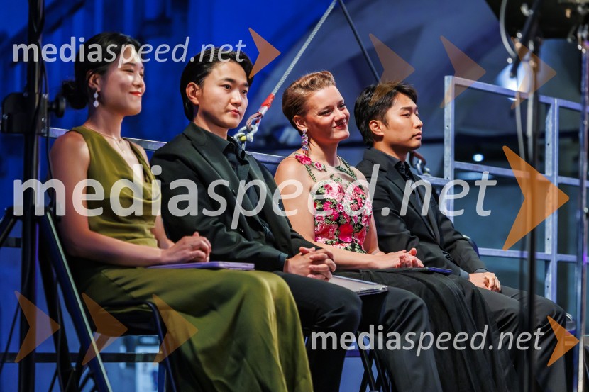 Operni večer na Titovem trgu v Kopru