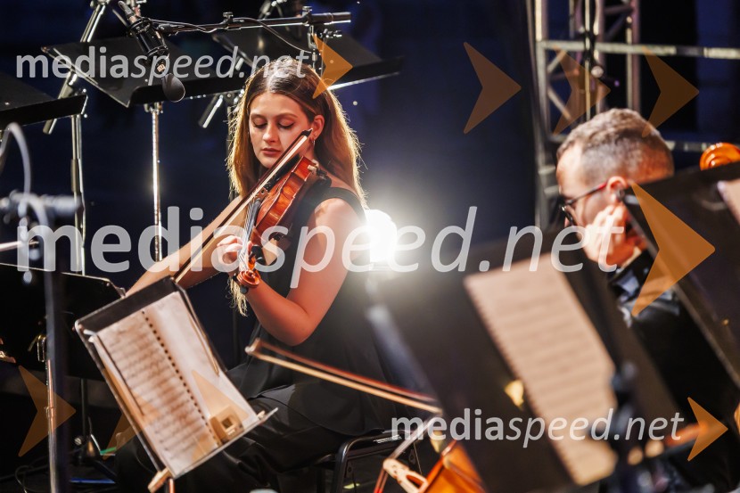 Operni večer na Titovem trgu v Kopru